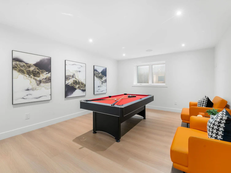 944 Clements Avenue, North Vancouver, BC, V7R 2K7 - 39