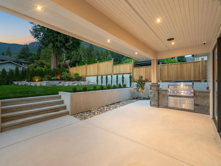 944 Clements Avenue, North Vancouver, BC, V7R 2K7 - 7