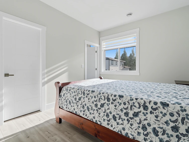 5735 144a Street, Surrey, BC, V3S 8E2 - 19