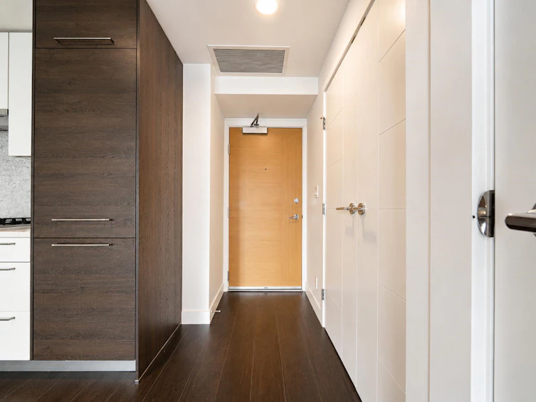 2004-4458 Beresford Street, Burnaby, BC, V5H 0J1 - 2