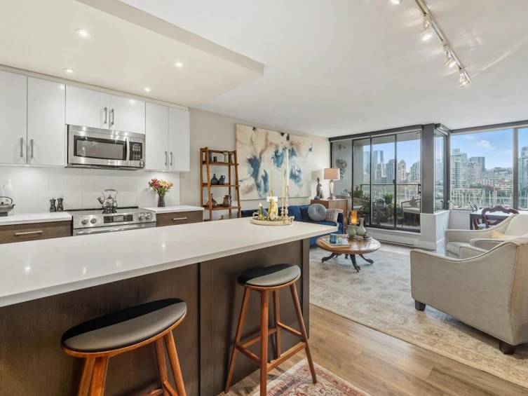 521-666 Leg In Boot Square, Vancouver, BC, V5Z 4A4 - 8