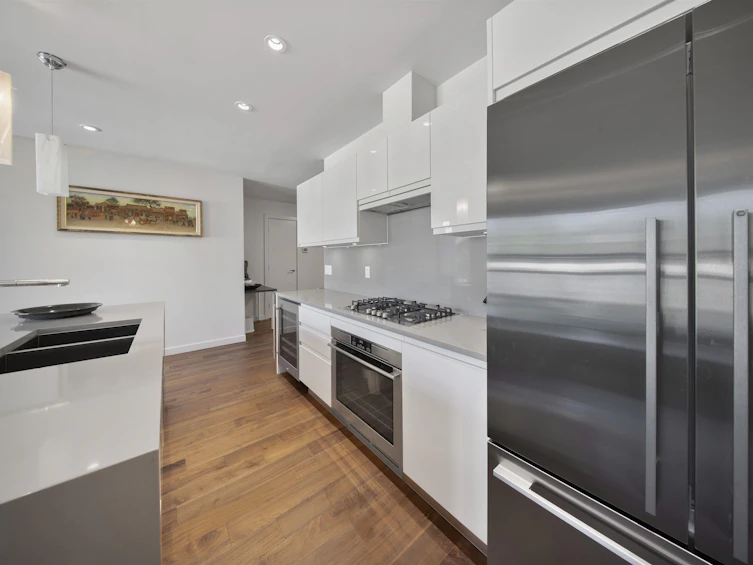 203-2095 W 44th Avenue, Vancouver, BC, V6M 2G1 - 5