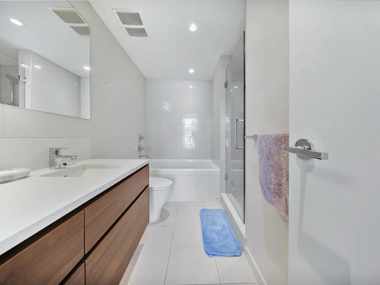 203-2095 W 44th Avenue, Vancouver, BC, V6M 2G1 - 14