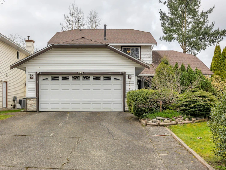 9505 161 Street, Surrey, BC, V4N 2P3