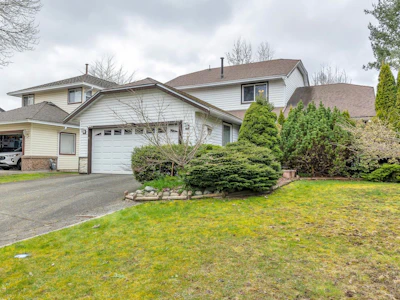 9505 161 Street - 3