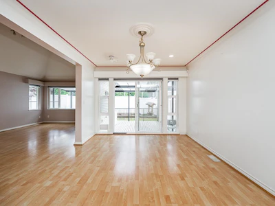 59-13918 58 Avenue - 4