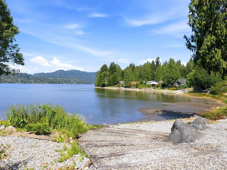6343 Marmot Road, Sechelt, BC, V7Z 0L2 - 28