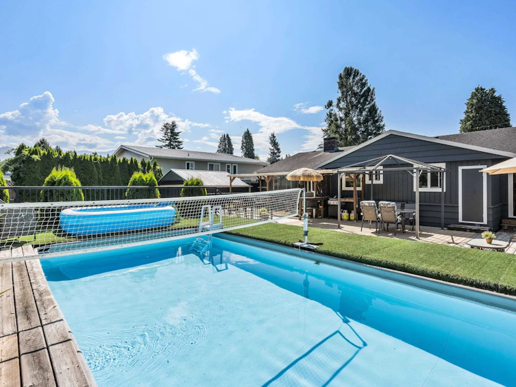 46465 Brooks Avenue, Chilliwack, BC, V2P 1C6