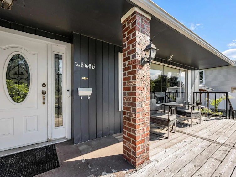 46465 Brooks Avenue, Chilliwack, BC, V2P 1C6 - 8