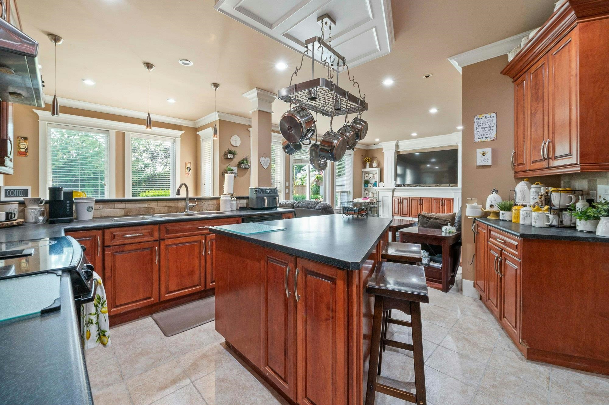 14262 71 Avenue, Surrey, BC, V3W 2L1 - 15