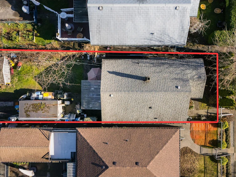 3617 Adanac Street, Vancouver, BC, V5K 2P7
