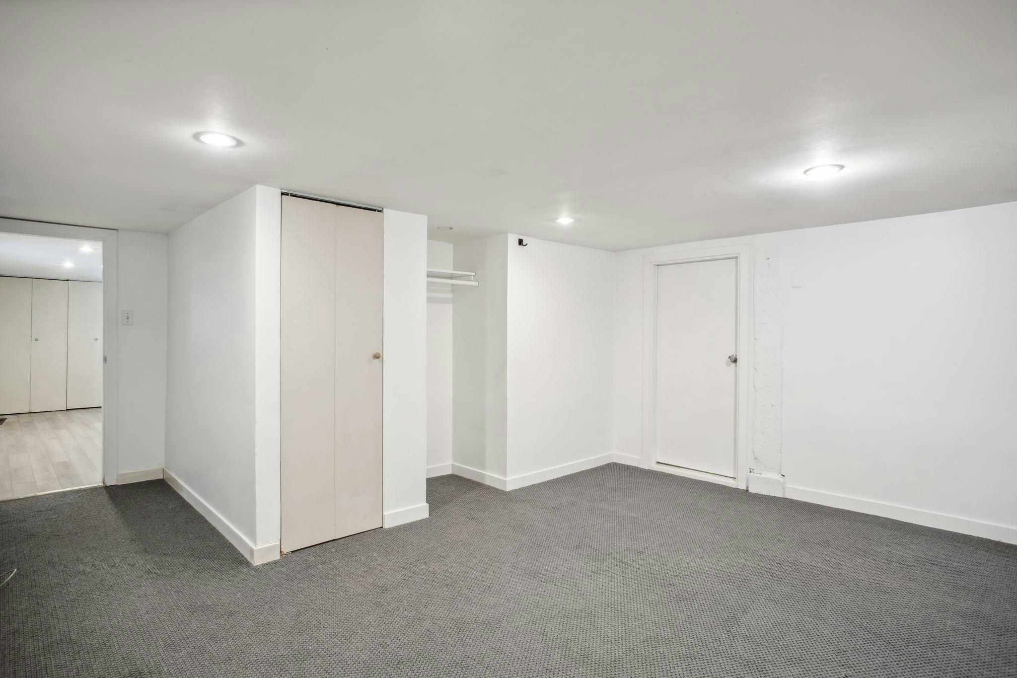 3617 Adanac Street, Vancouver, BC, V5K 2P7 - 23