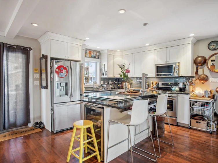 3617 Adanac Street, Vancouver, BC, V5K 2P7 - 9