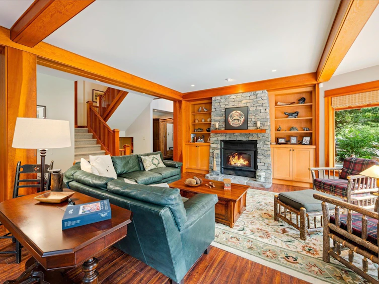 9583 Emerald Drive, Whistler, BC, V8E 0G5 - 5