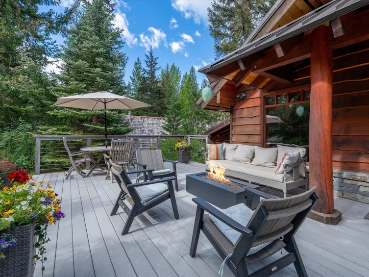9583 Emerald Drive, Whistler, BC, V8E 0G5 - 32