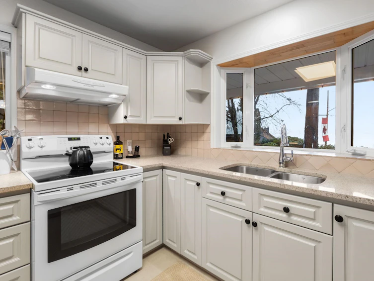 7388 Rockwell Place, Harrison Hot Springs, BC, V0M 1A0 - 18