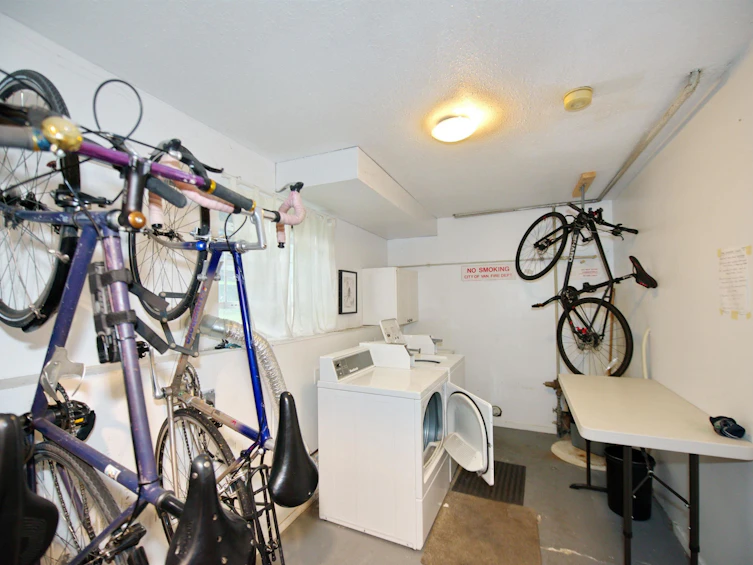 2-862 E Broadway, Vancouver, BC, V5T 1Y1 - 8