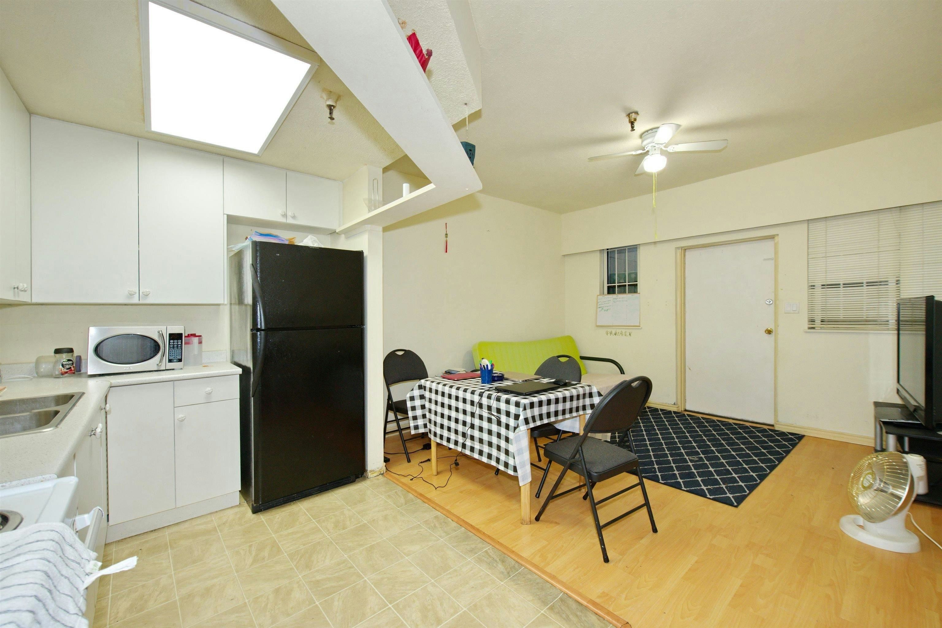 2-862 E Broadway, Vancouver, BC, V5T 1Y1 - 21