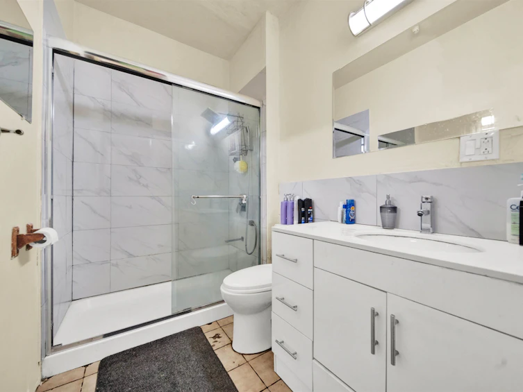 2-862 E Broadway, Vancouver, BC, V5T 1Y1 - 13