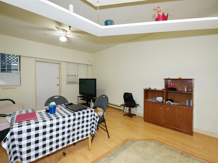 2-862 E Broadway, Vancouver, BC, V5T 1Y1 - 19