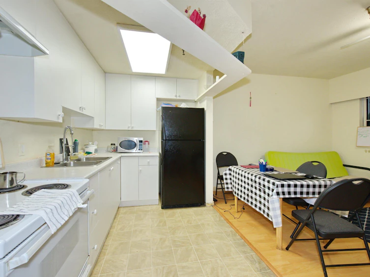 2-862 E Broadway, Vancouver, BC, V5T 1Y1 - 22