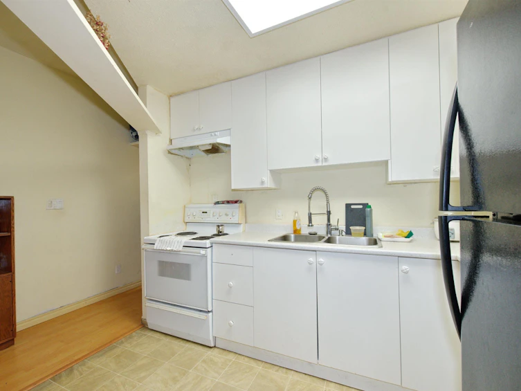 2-862 E Broadway, Vancouver, BC, V5T 1Y1 - 20