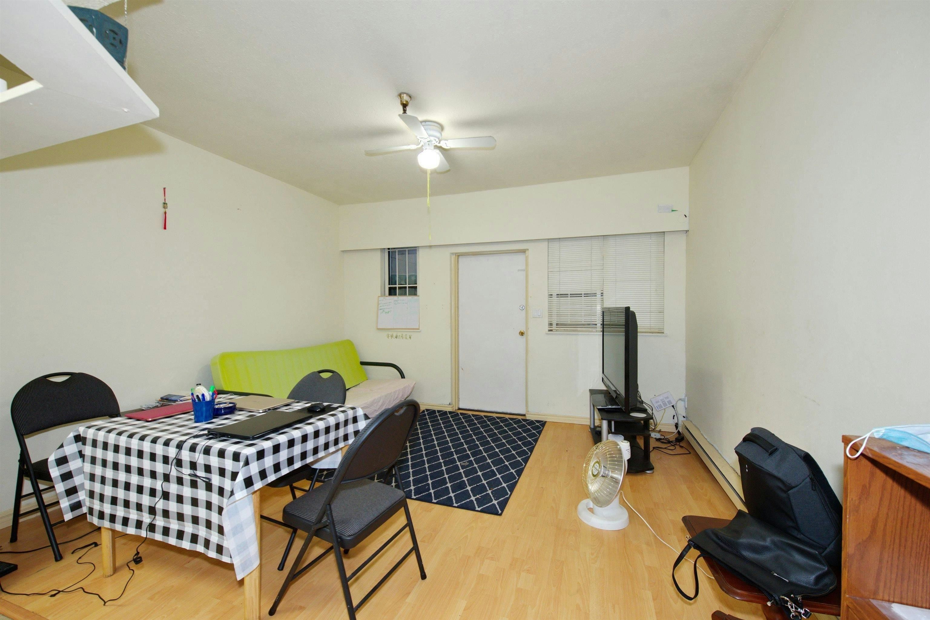 2-862 E Broadway, Vancouver, BC, V5T 1Y1 - 18