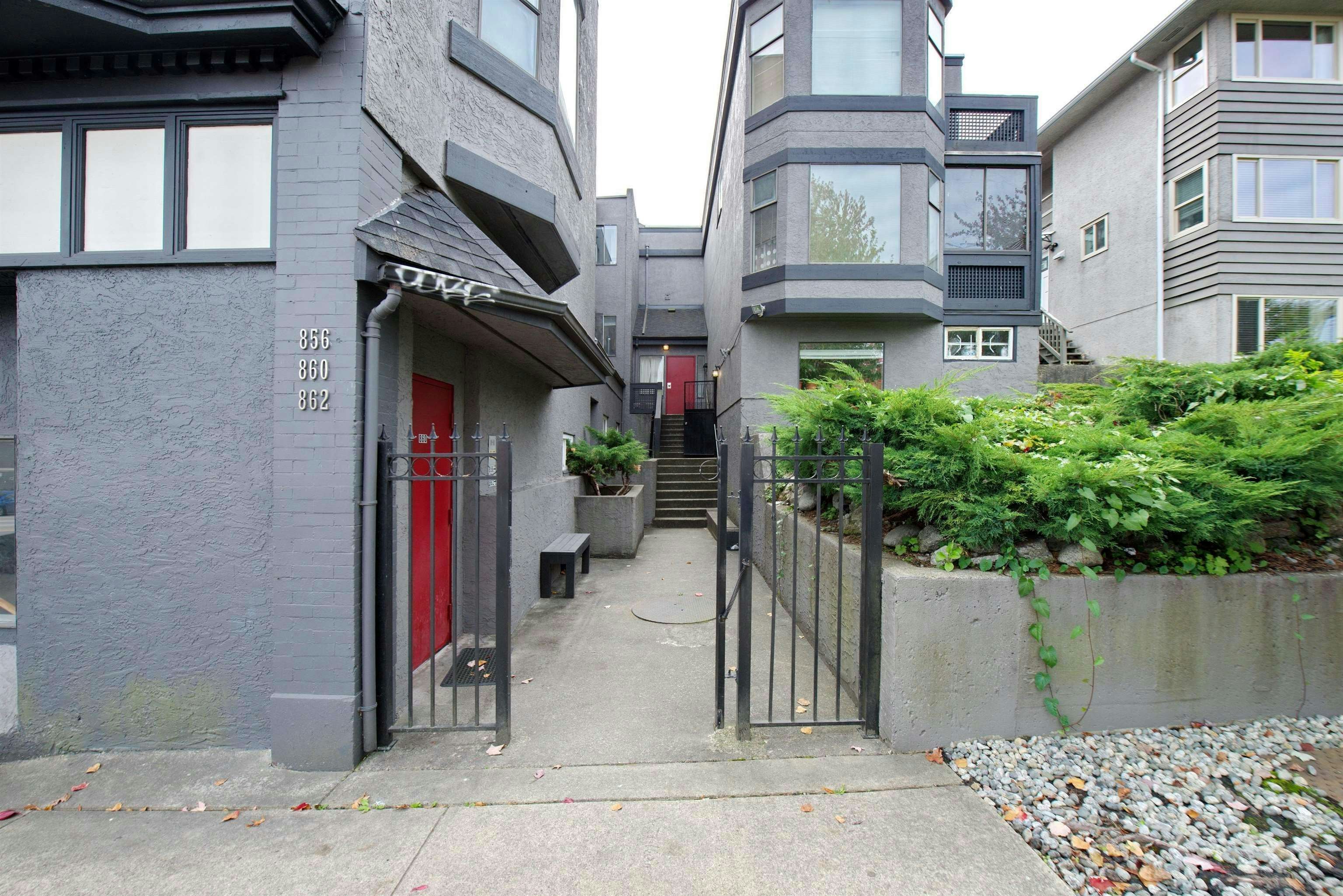 2-862 E Broadway, Vancouver, BC, V5T 1Y1 - 3