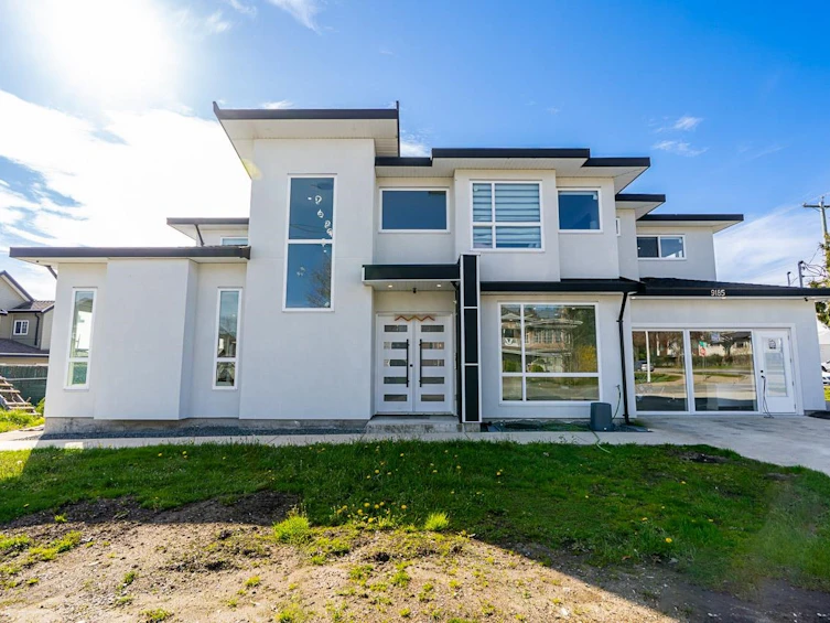 9185 139 Street, Surrey, BC, V3V 1J2