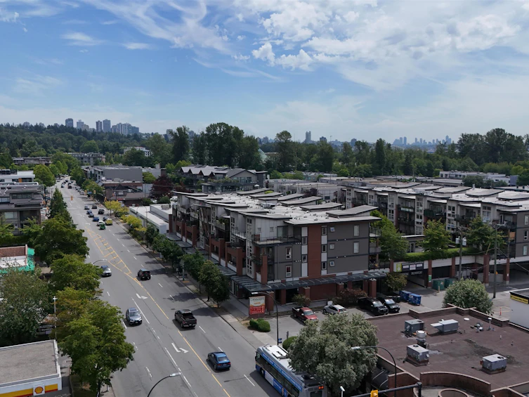 305-1177 Marine Drive, North Vancouver, BC, V7P 1T1 - 36