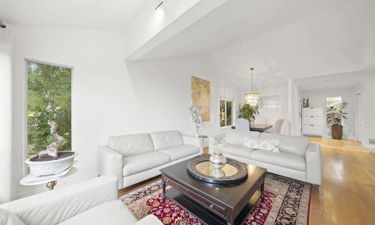 40-1238 Eastern Drive