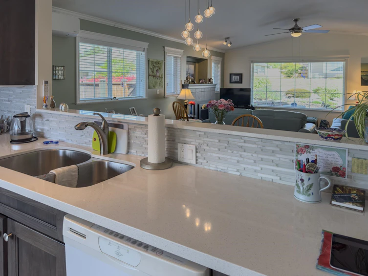 5692 Emily Way, Sechelt, BC, V7Z 0N5 - 8