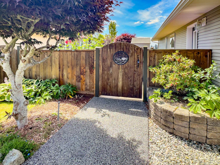 5692 Emily Way, Sechelt, BC, V7Z 0N5 - 34