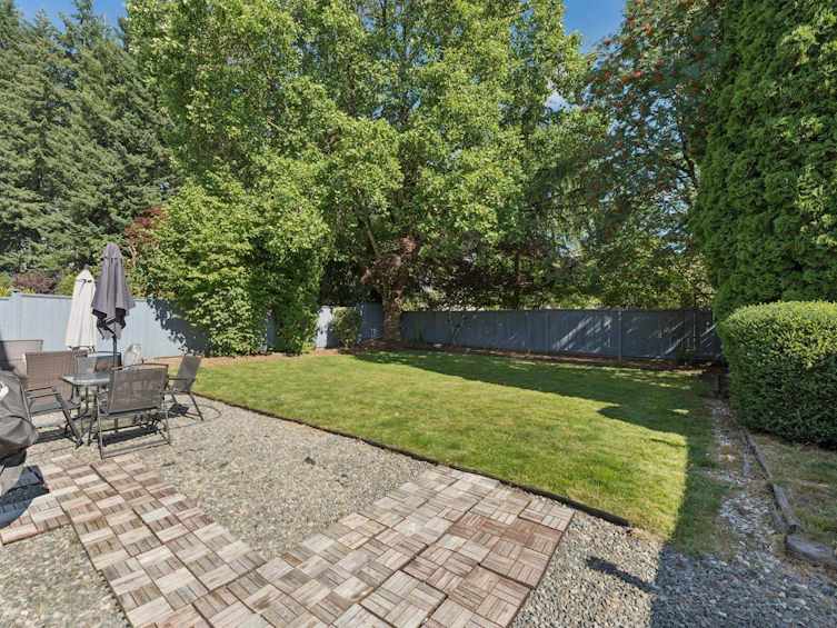 11761 81a Avenue, Delta, BC, V4C 7A5 - 20