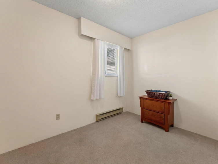 11761 81a Avenue, Delta, BC, V4C 7A5 - 16