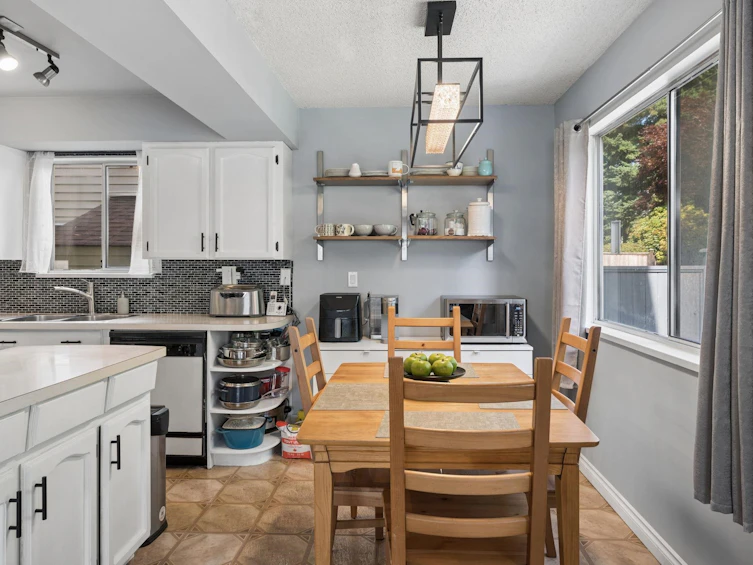 11761 81a Avenue, Delta, BC, V4C 7A5 - 9