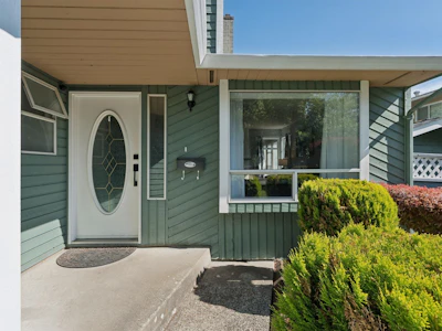 11761 81a Avenue - 2