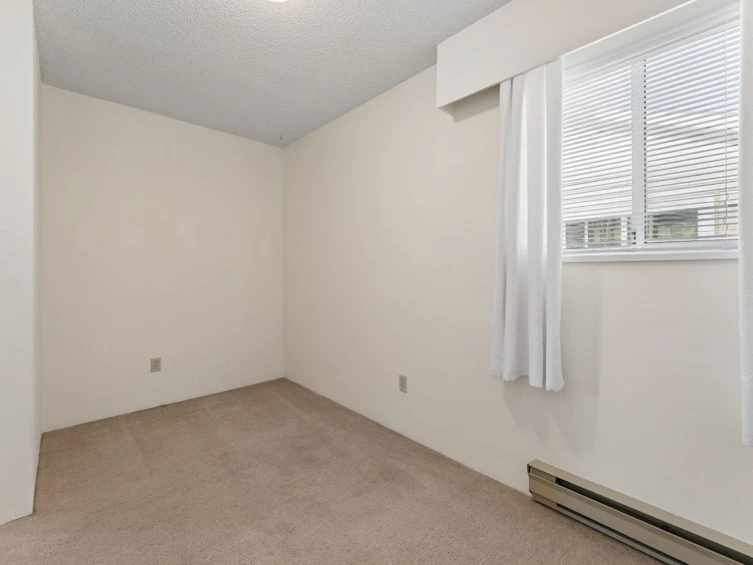 11761 81a Avenue, Delta, BC, V4C 7A5 - 17