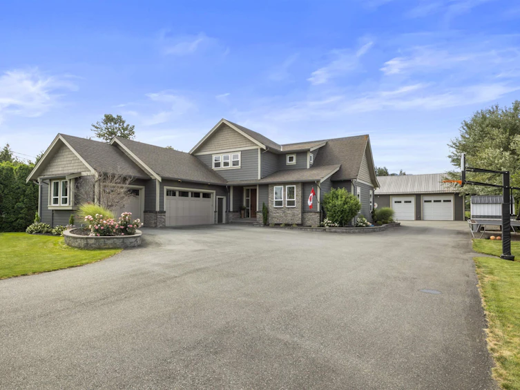 44224 South Sumas Road, Chilliwack, BC, V2R 4B7