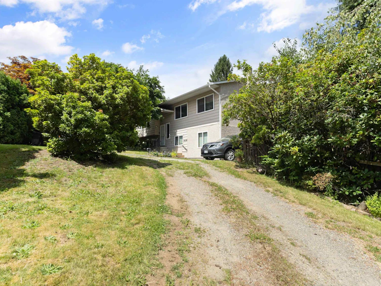 34107 Marshall Road, Abbotsford, BC, V2S 1L8 - 3