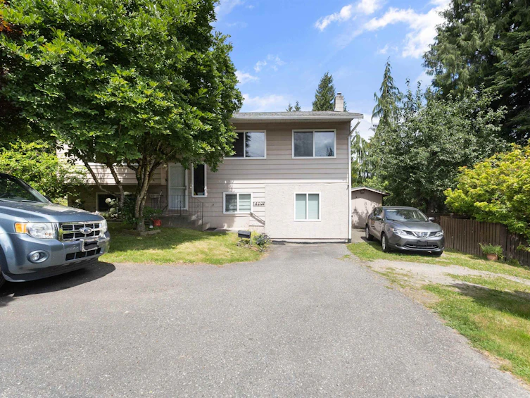 34107 Marshall Road, Abbotsford, BC, V2S 1L8 - 2