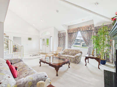 7969 Macpherson Avenue - 5