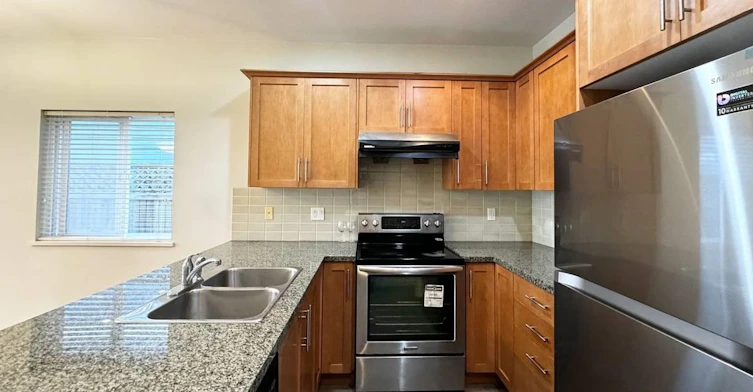 7717 Acheson Road, Richmond, BC, V6Y 1N1 - 5