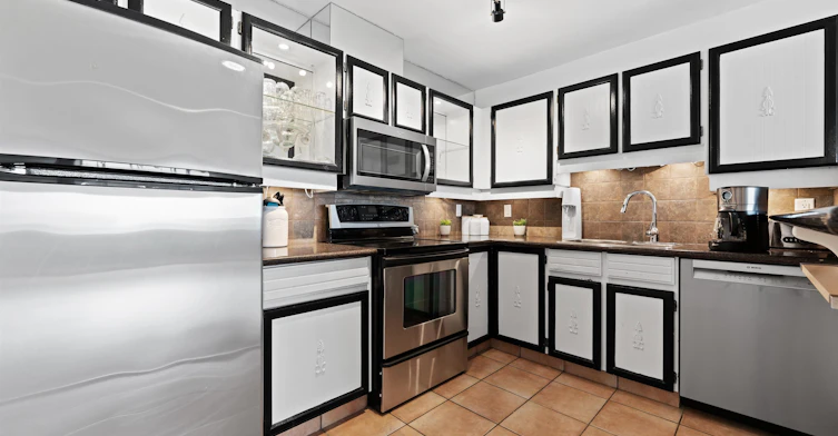 63-2212 Folkestone Way, West Vancouver, BC, V7S 2X7 - 13