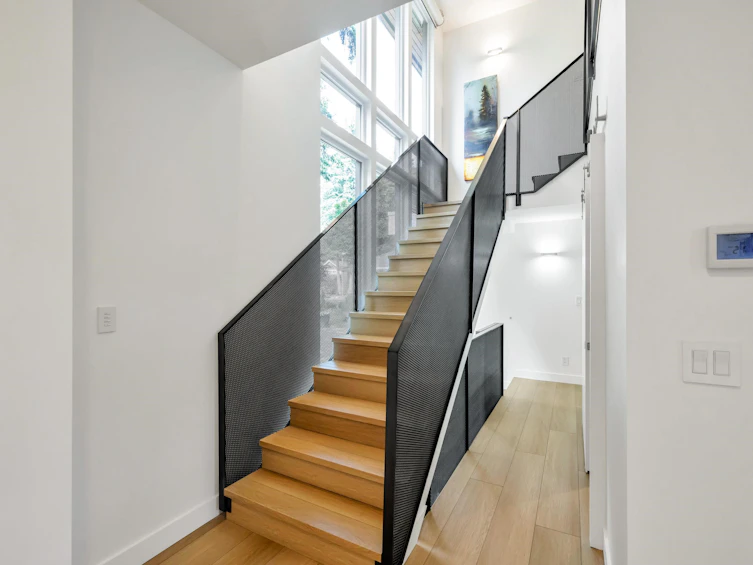 13038 14a Avenue, Surrey, BC, V4A 1J1 - 24
