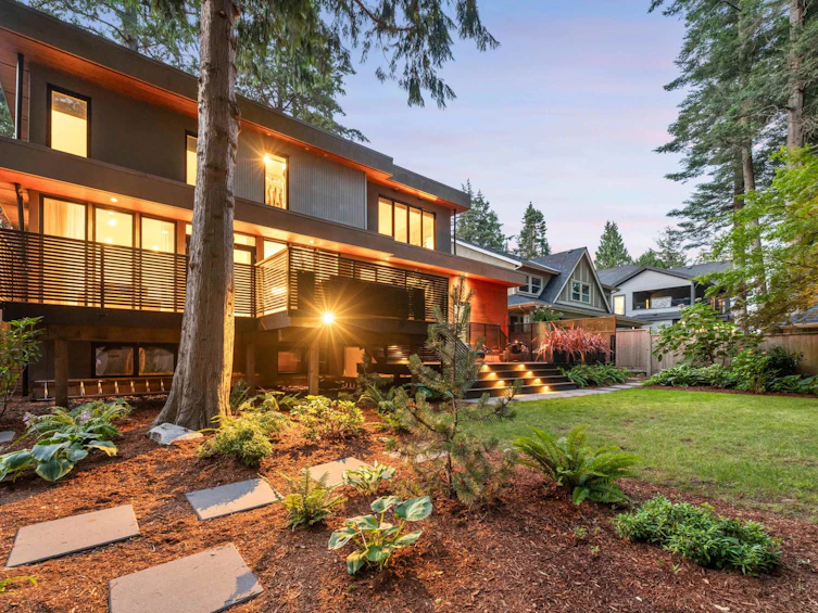 13038 14a Avenue, Surrey, BC, V4A 1J1 - 10