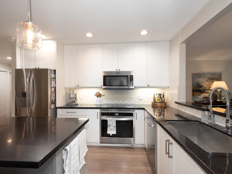 706-1500 Ostler Court, North Vancouver, BC, V7G 2S2 - 15