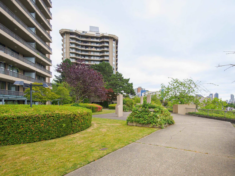 604-3740 Albert Street, Burnaby, BC, V5C 5Y7 - 38
