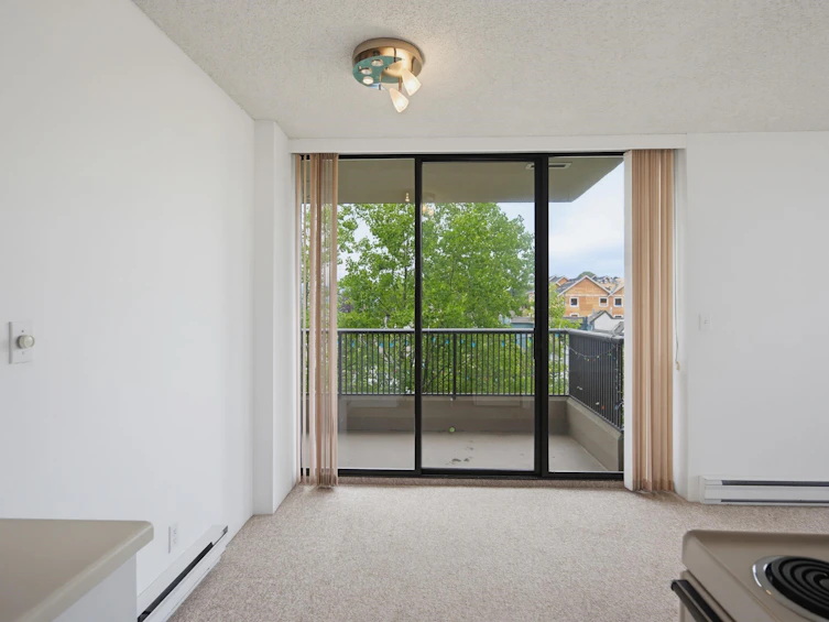 604-3740 Albert Street, Burnaby, BC, V5C 5Y7 - 24