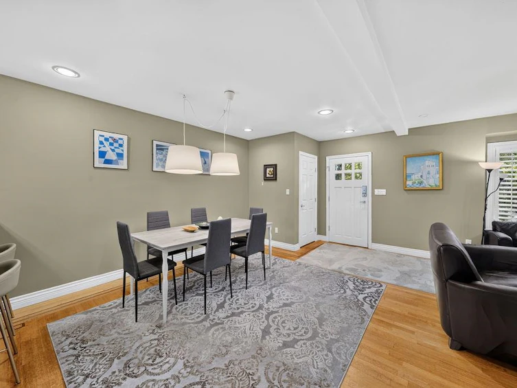4549 W 12th Avenue, Vancouver, BC, V6R 2R4 - 7